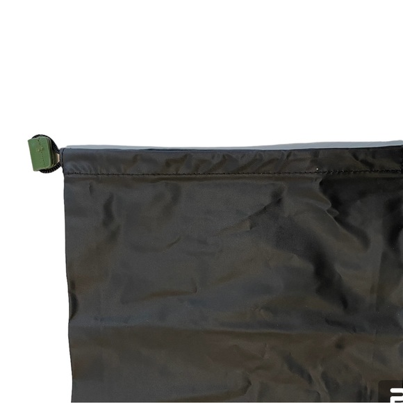 Cole Haan Shoe bag - Black w/ Green logo & Drawstring closure - Picture 5 of 6